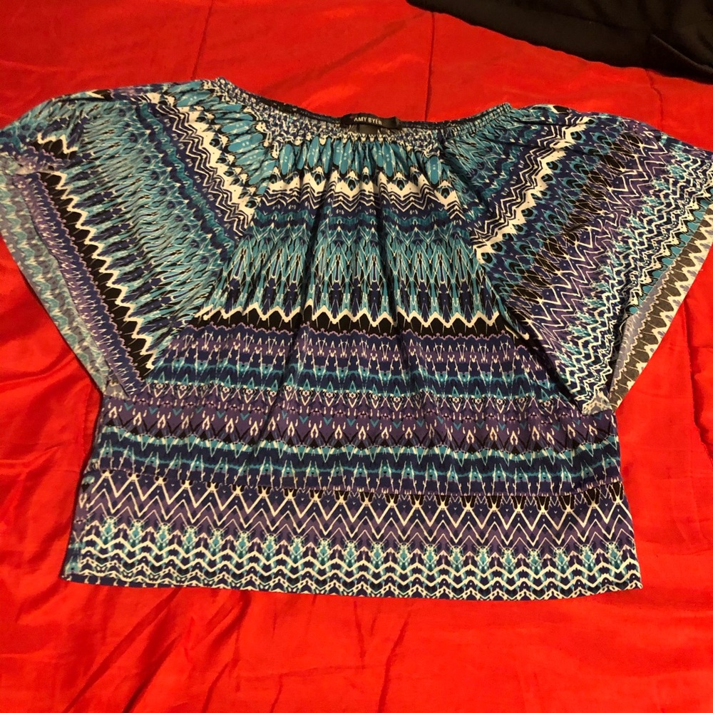 Top - Picture 2 of 3